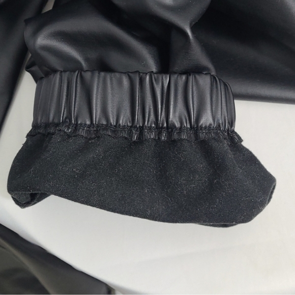 Faux Leather Pants size Large - Picture 6 of 6